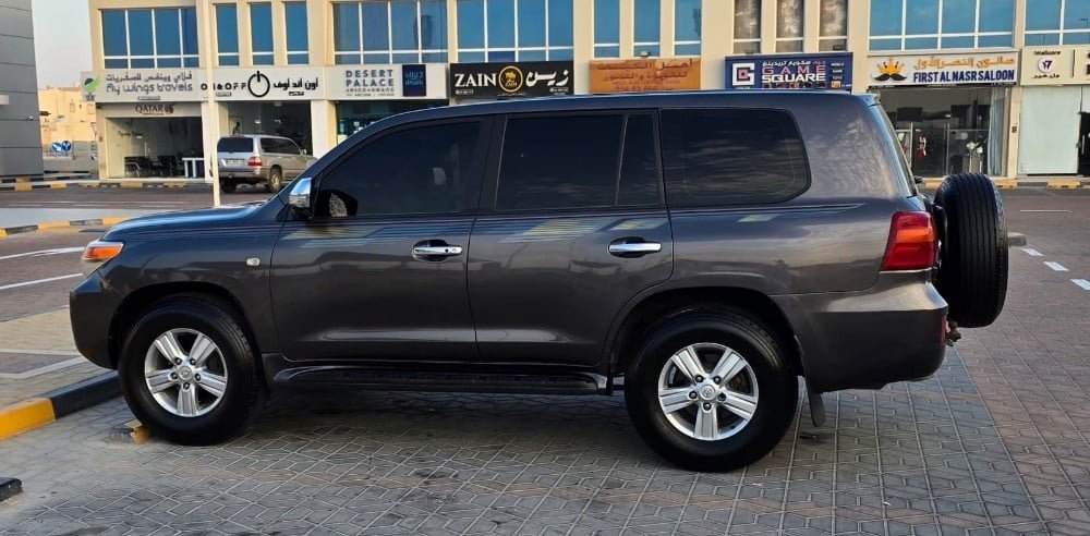 Toyota Land Cruiser (Modified to 2015)