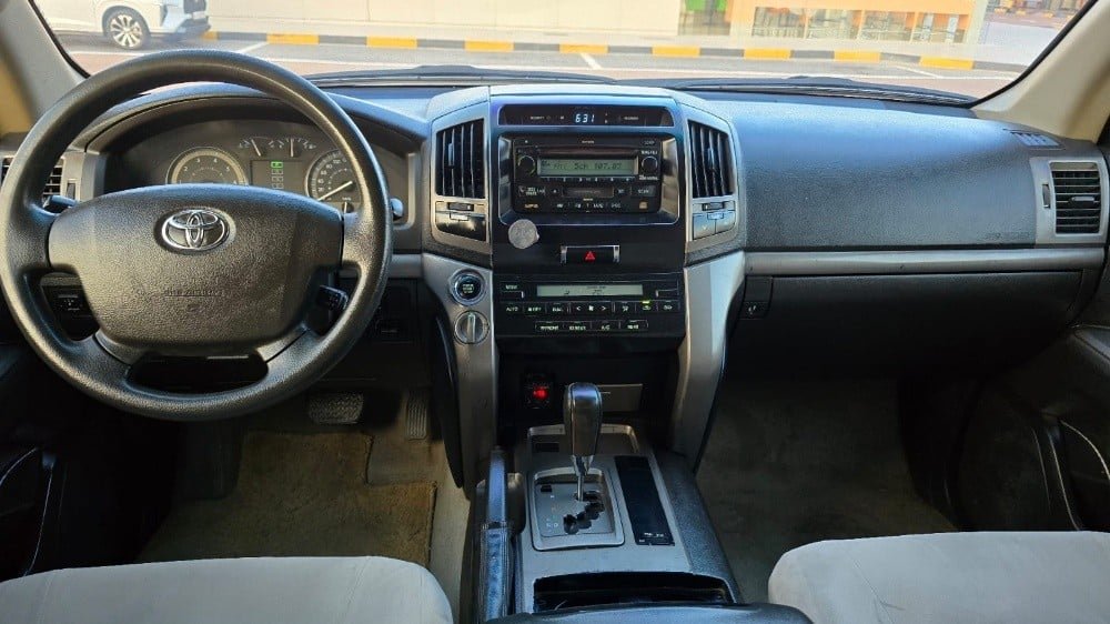 Toyota Land Cruiser (Modified to 2015)