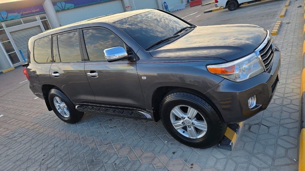 Toyota Land Cruiser (Modified to 2015)