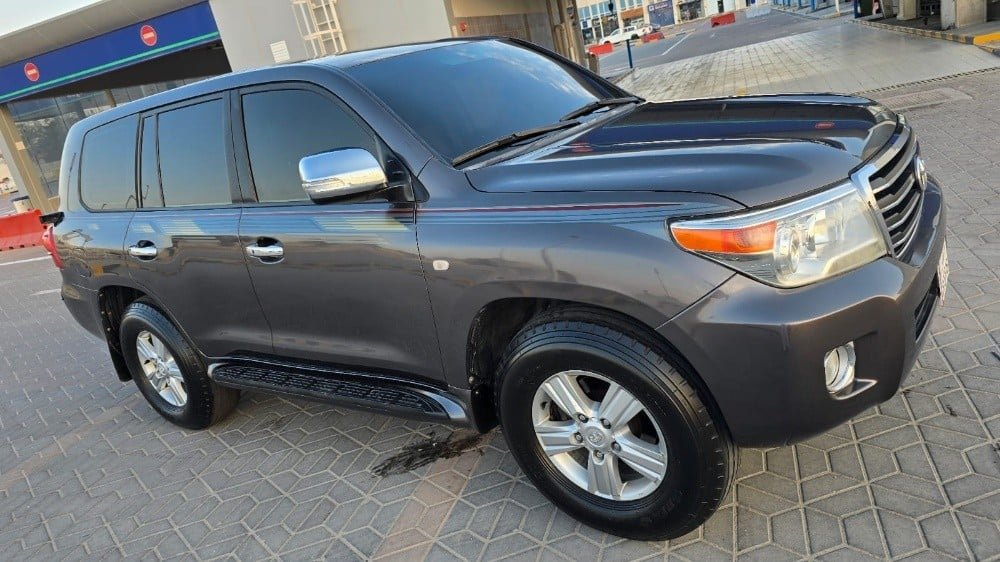 Toyota Land Cruiser (Modified to 2015)