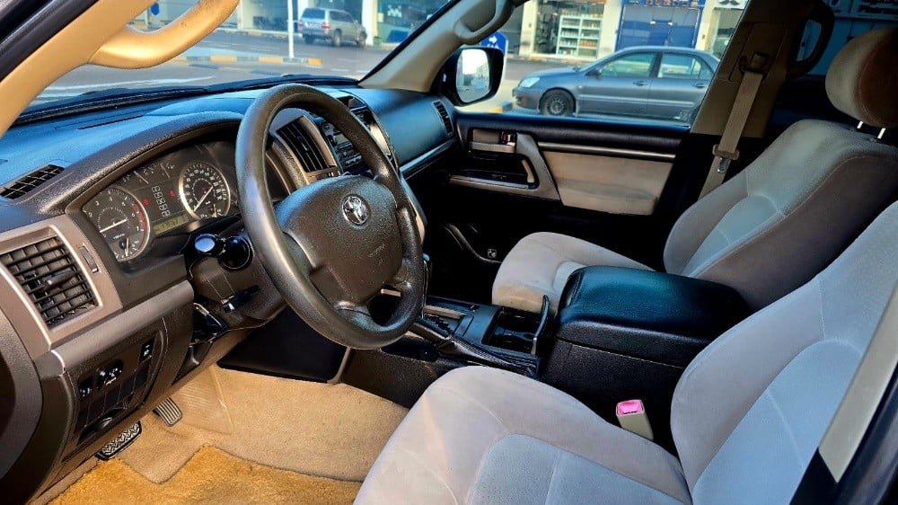 Toyota Land Cruiser (Modified to 2015)