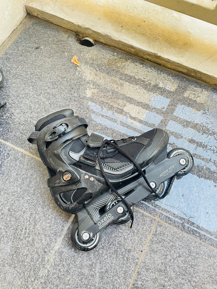Oxelo skating shoes