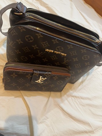 Hand bag