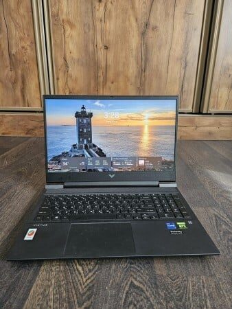 Gaming laptop