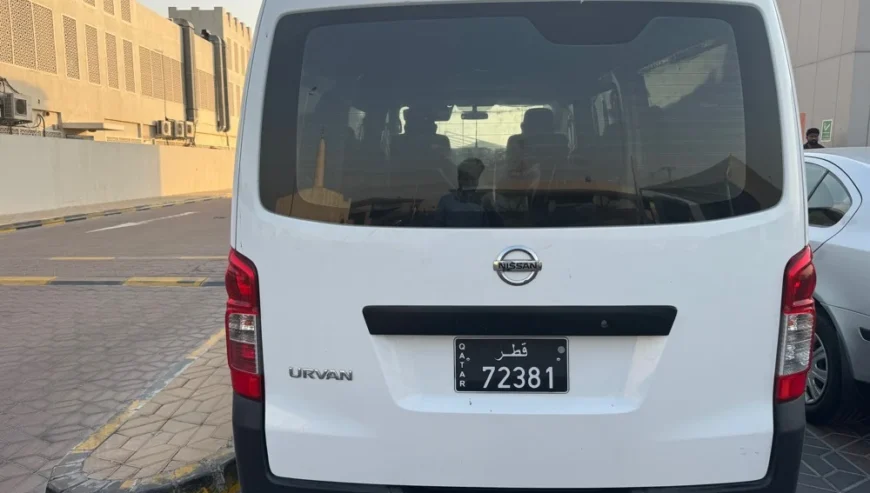 NISSAN URVAN