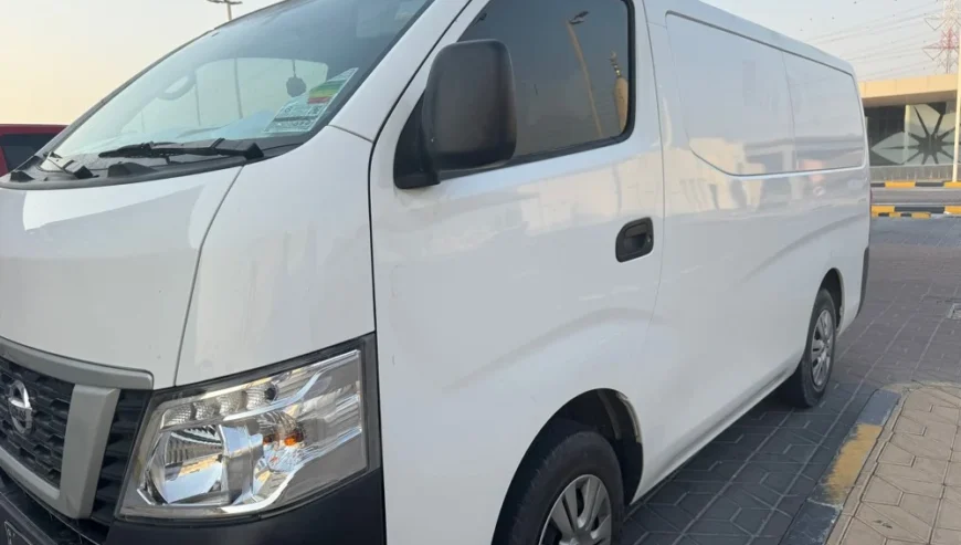 NISSAN URVAN