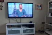 TV LG 45 INCHS