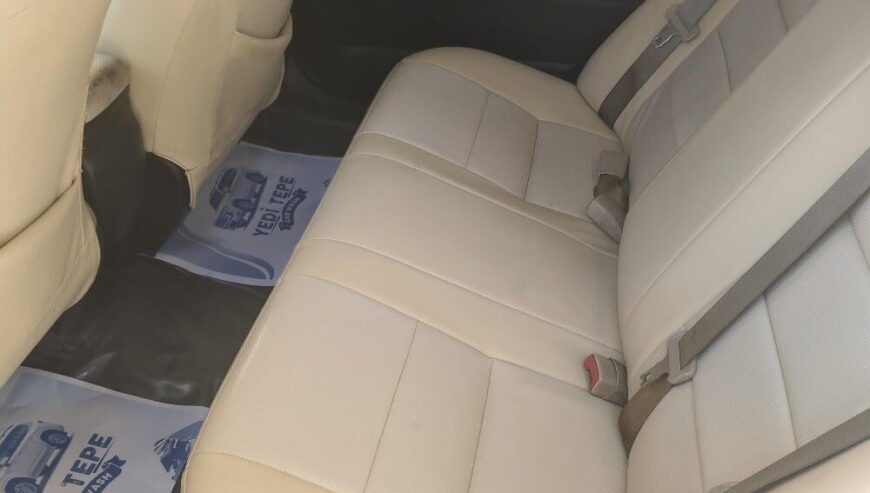 Toyota Corolla 2015
