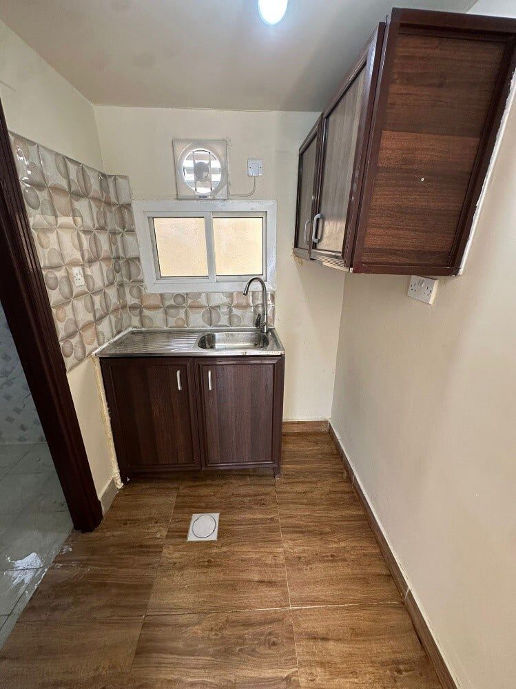 Aziziyah – Small Studio