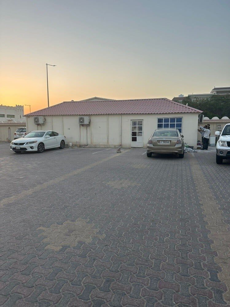 Aziziyah – Small Studio