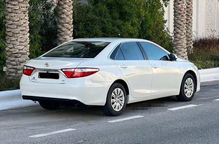 Camry 2017 med option”