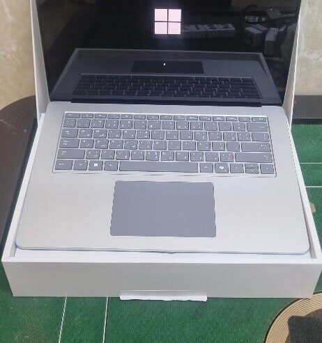Surface Laptop 7