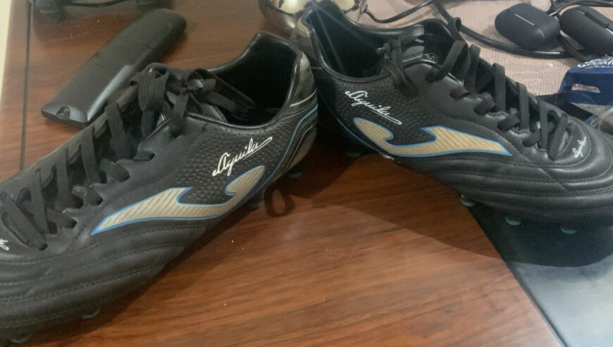 Football cleats