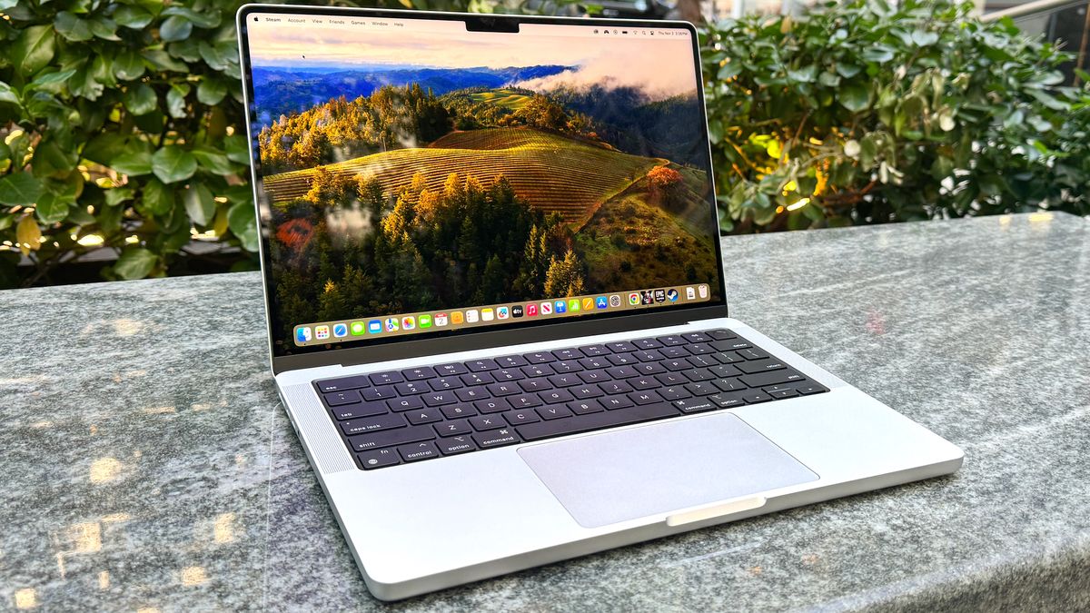 MacBook Air M3 – 13 inch