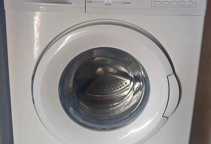 Washing machine for sale call 74730553