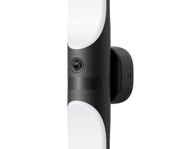 Eufy S100 Wired outdoor Camera with light كميرة يوفي أس 100 الخارجية مع إنارة