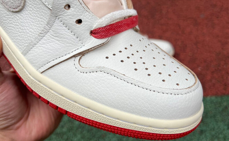 Air Jordans 1 High OG Rare Air “Cinnabar”