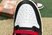 Air Jordans 1 High OG “Black Toe”