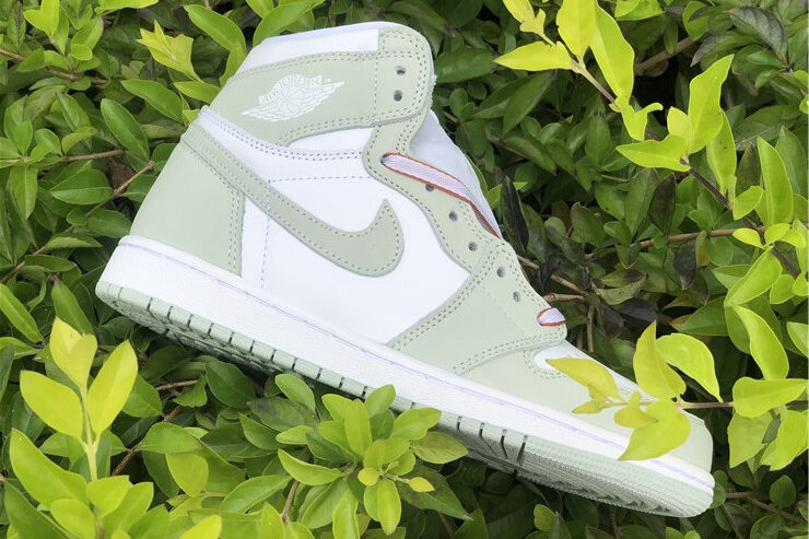 Air Jordans 1 High OG WMNS “Seafoam”