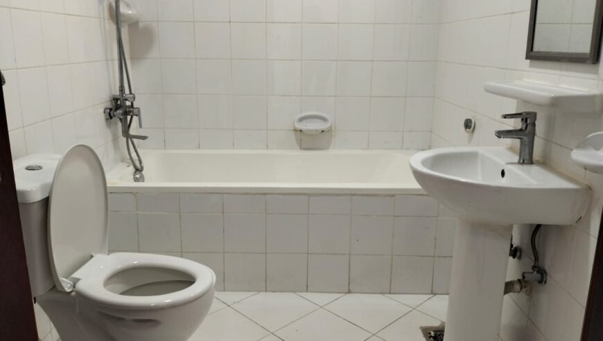 Family penthouse studio available in Abu Hamour