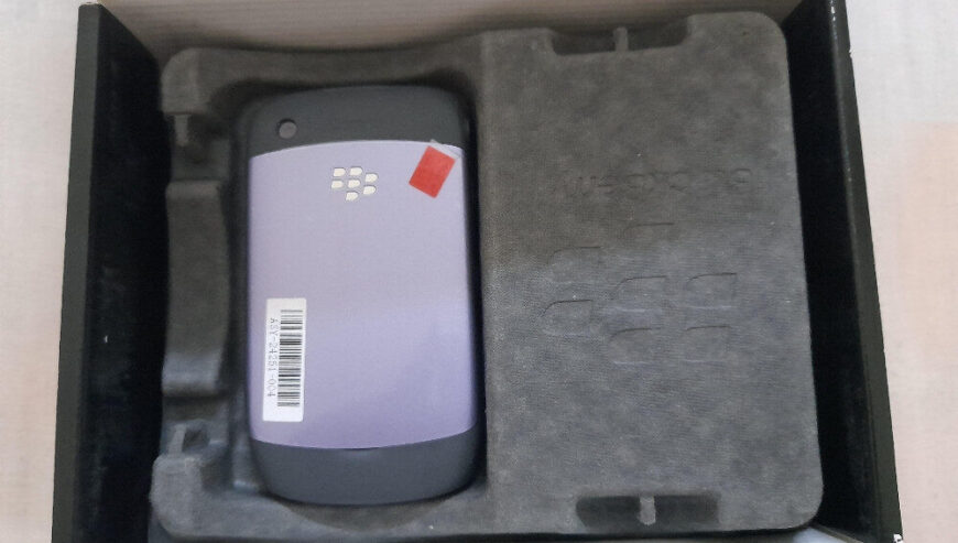 Brand new Blackberry 8520
