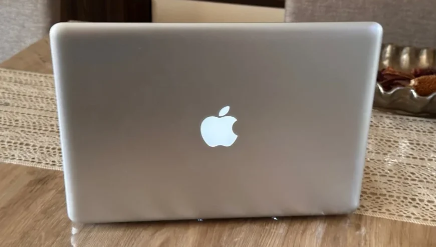 Macbook Pro 2012 (URGENT SALE)
