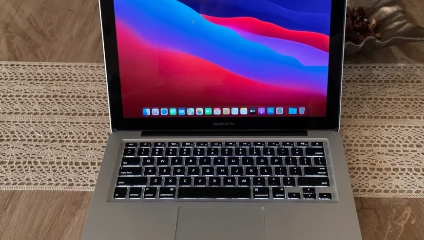 Macbook Pro 2012 (URGENT SALE)