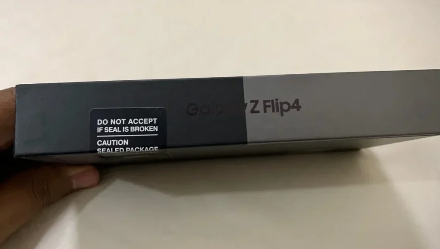 Samsung Galaxy Z Flip 4