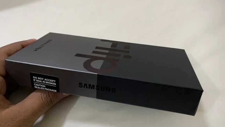 Samsung Galaxy Z Flip 4
