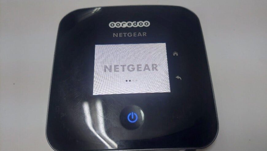 NETGEAR M2 4G+ WIFI ROUTER