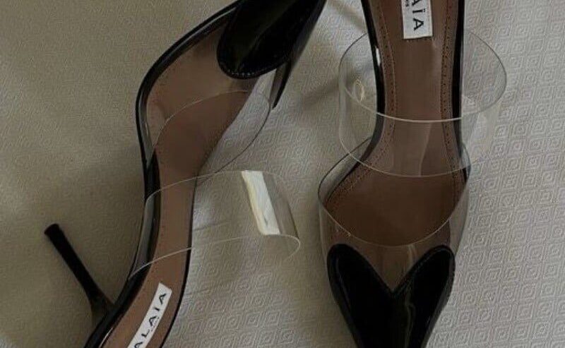 women high heel shoes available