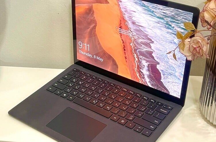 Microsoft Surface i7 8th Gen 16GB RAM, 512GB SSD