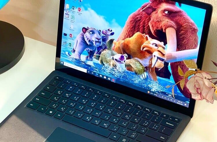 Microsoft Surface i7 8th Gen 16GB RAM, 512GB SSD