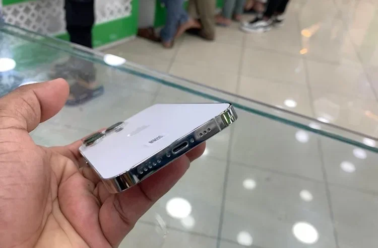 iPhone 13 Pro