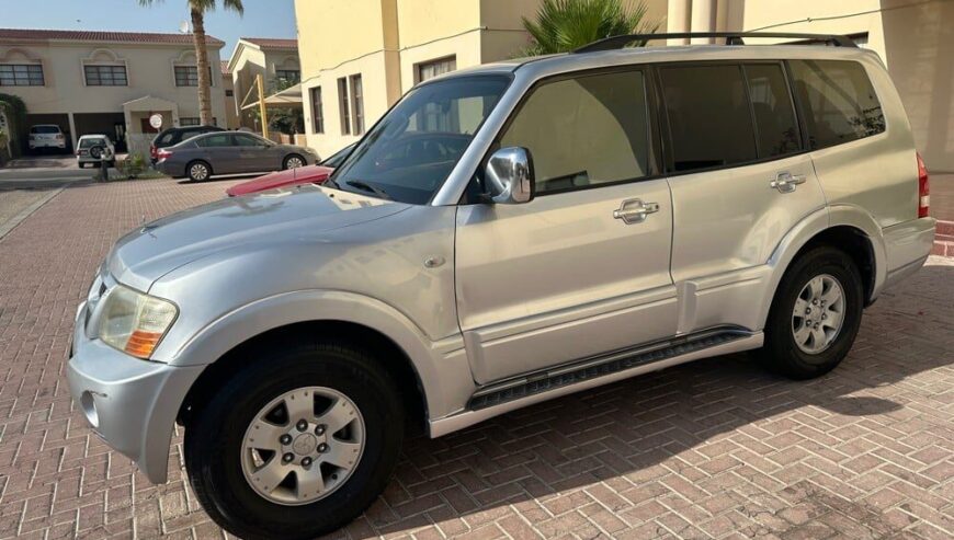 Mitsubishi Pajero GLS
