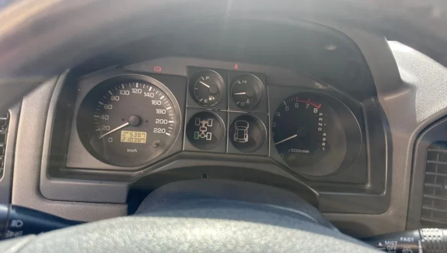 Mitsubishi Pajero GLS