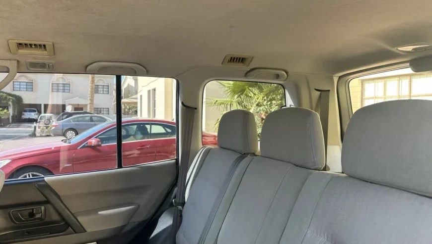 Mitsubishi Pajero GLS
