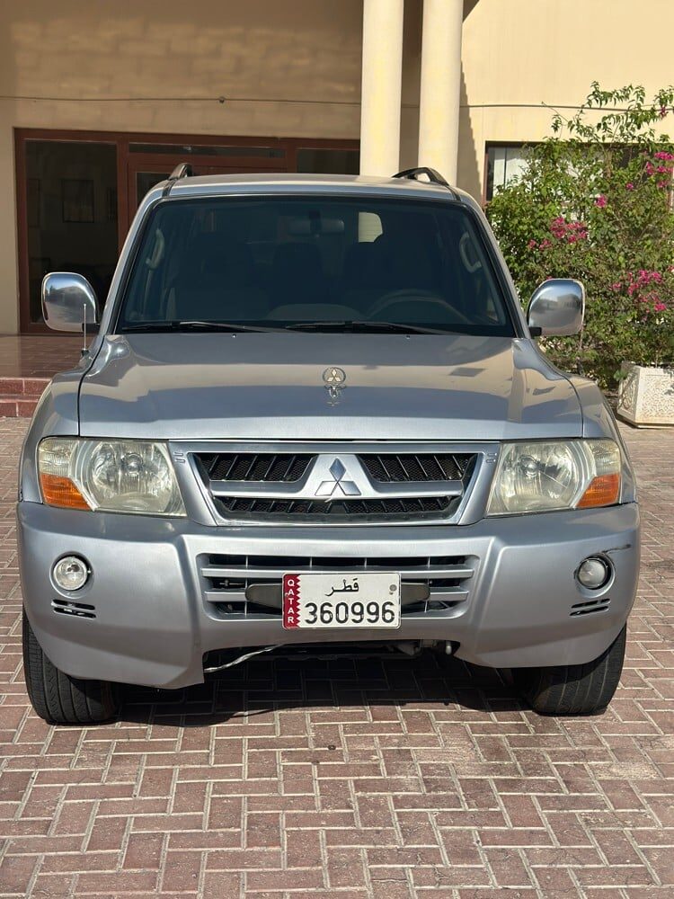 Mitsubishi Pajero GLS