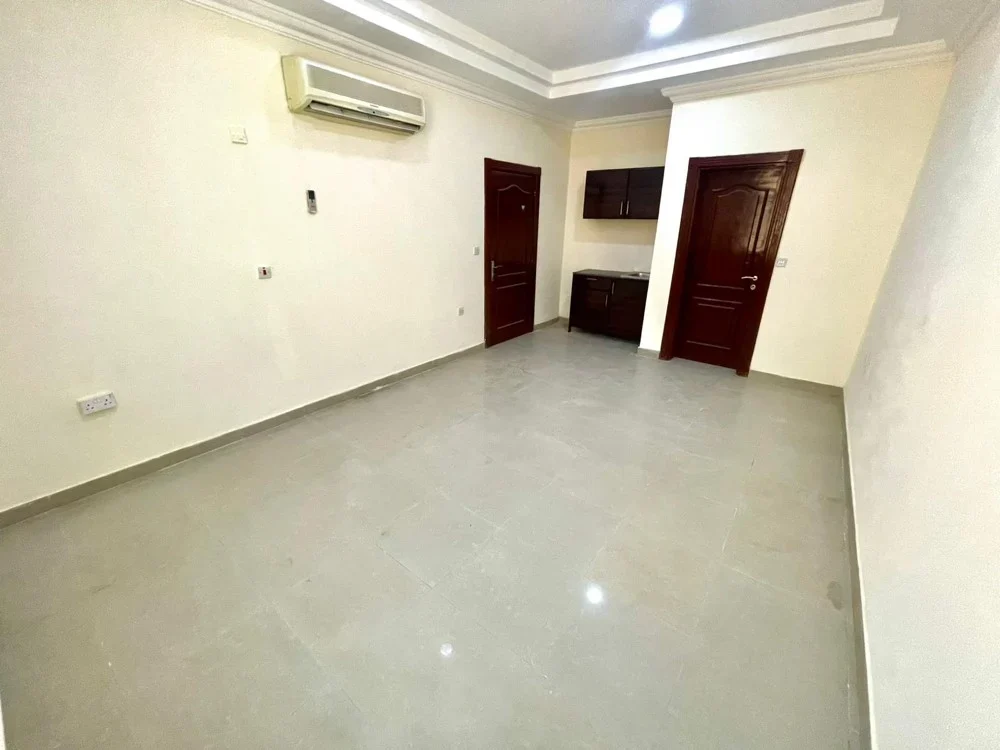 Big studio,,Al waab behind metro