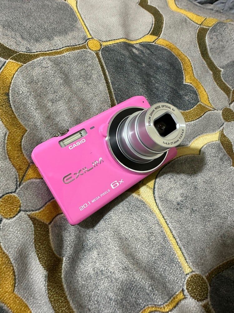 Casio Exilim 20MP Camera For Sale