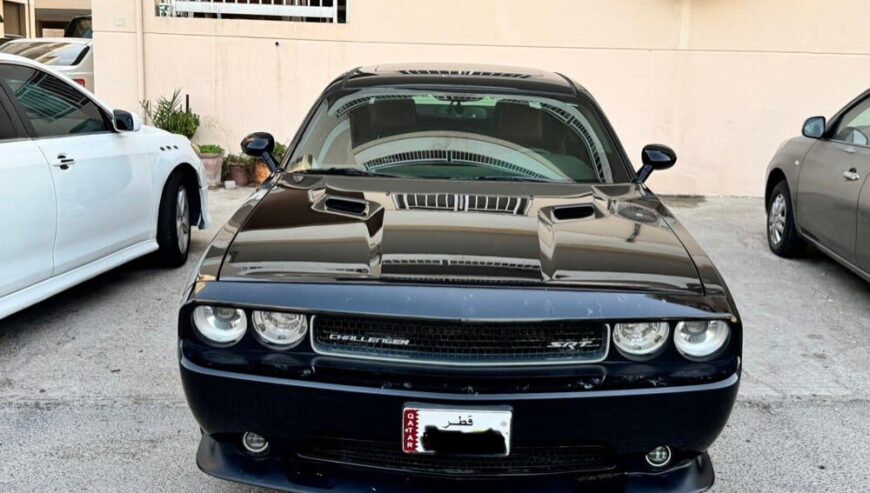 Dodge Challenger SRT8