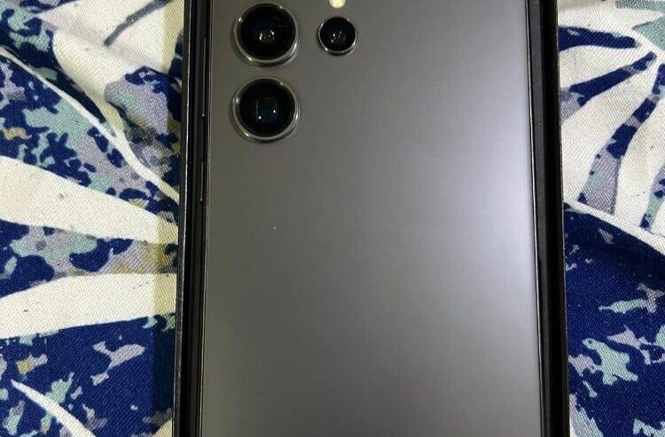 Samsung Galaxy S24 Ultra – 256GB