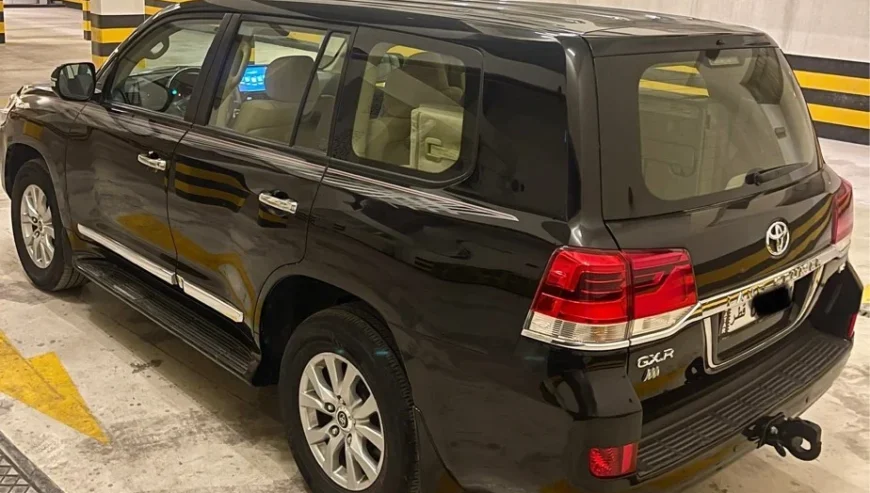 Toyota Land Cruiser GXR – Grand Touring 2019