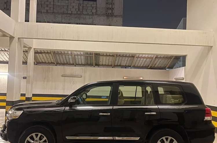 Toyota Land Cruiser GXR – Grand Touring 2019