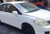 NISSAN TIIDA 2012 FOR SALE IN GOOD CONDITION