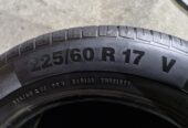 225/60/17 Continental tyre