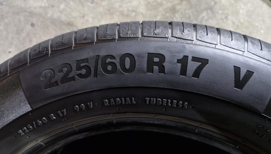 225/60/17 Continental tyre