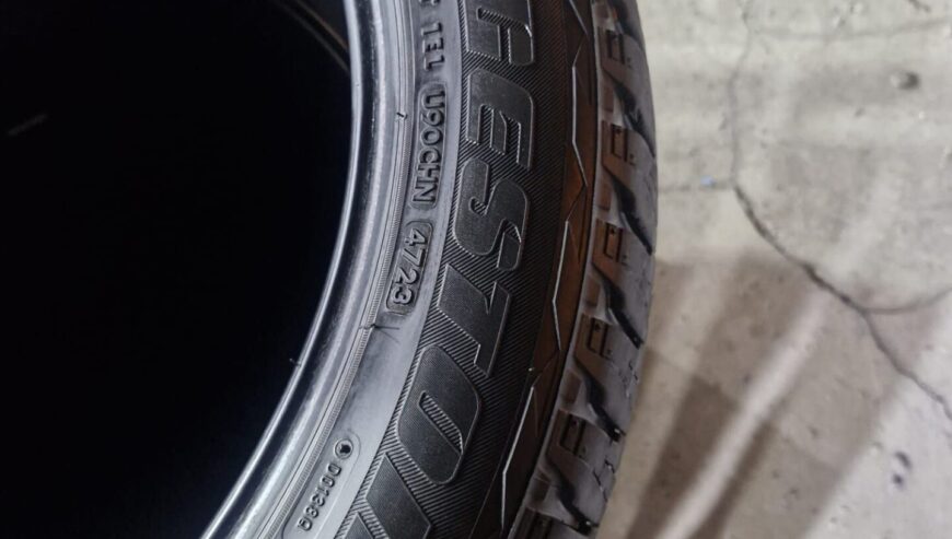 285/45/22 Bridgestone tyre