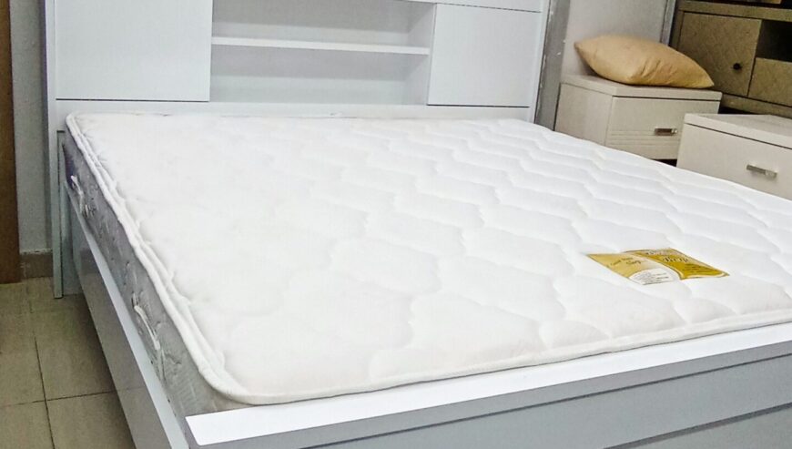 Like new king bed and mattress