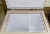 Used like new geepas chest freezer